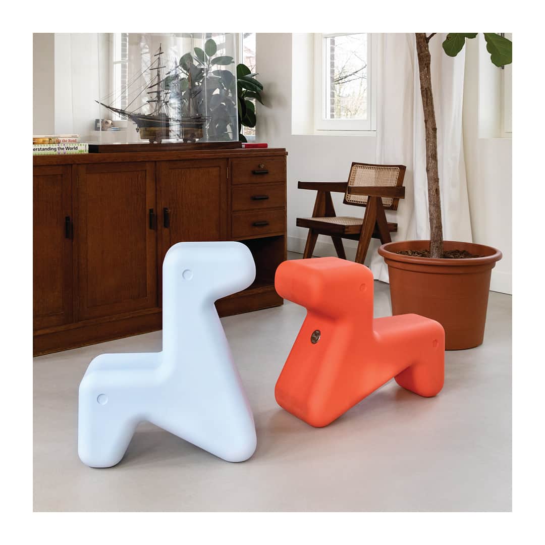 のインスタグラム：「Straight out of the new Alessi #SS20 collection, #Doraff is many things at the same time – childhood fantasy and solid domestic presence, comfortable seat and cheerful furnishing element. Discover it on alessi.com⁣  Design by @ben_van_berkel / @unstudio_architecture」
