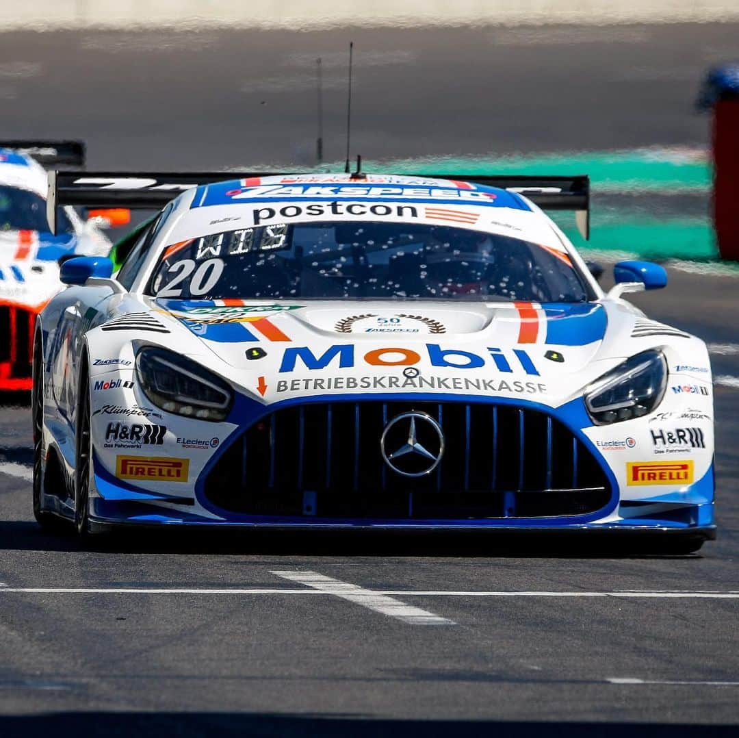 Mercedes AMGさんのインスタグラム写真 - (Mercedes AMGInstagram)「Successful weekend in the ADAC GT Masters at the @dekra_lausitzring! @toksportwrt with @maroengel and @lucastolz celebrated victory and pole position in the first race on Saturday and finished second in the second race on Sunday. Five more top ten results were achieved by our six Mercedes-AMG GT3s of @htpmotorsport / @winwardracing, @schuetzmotorsport and @zakspeed in both races. Some impressions of the season opener in the gallery!  #MercedesAMGMotorsport #MercedesAMG #AMGGT3 #GTMasters @adac_motorsport」8月2日 22時18分 - mercedesamg