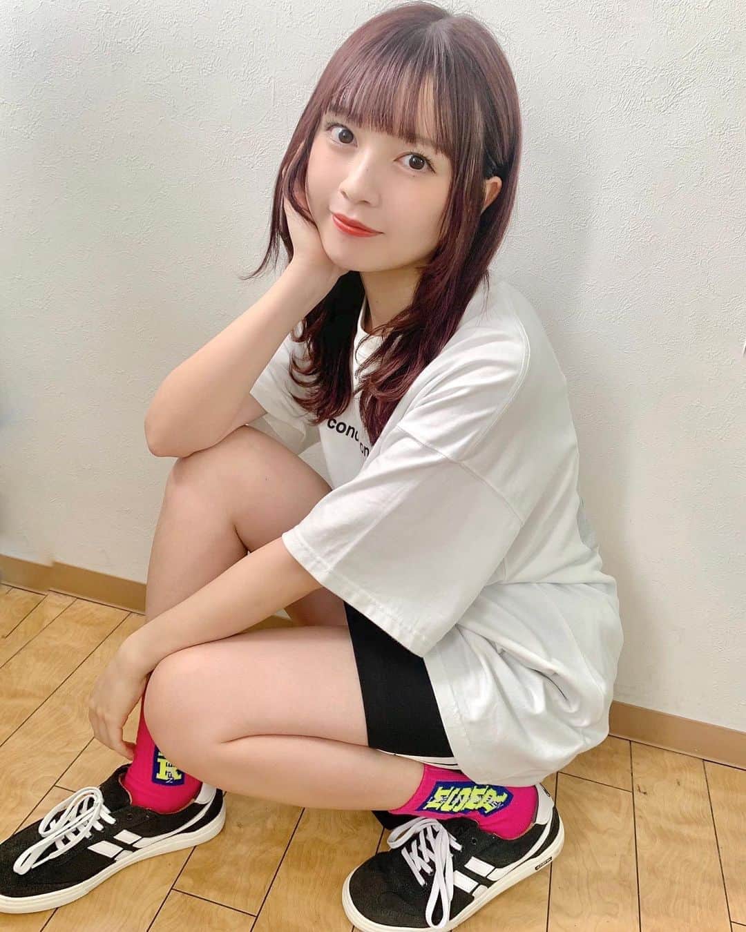 廣川奈々聖のインスタグラム：「いっぱい笑った1日だった 〜﻿ 明日からも頑張ろうね🐈🤍﻿ ﻿ ﻿ ﻿ ﻿ ﻿#ななせのふく#ootd#夏コーデ#スニーカーコーデ#スポーティー#msmrseoul」