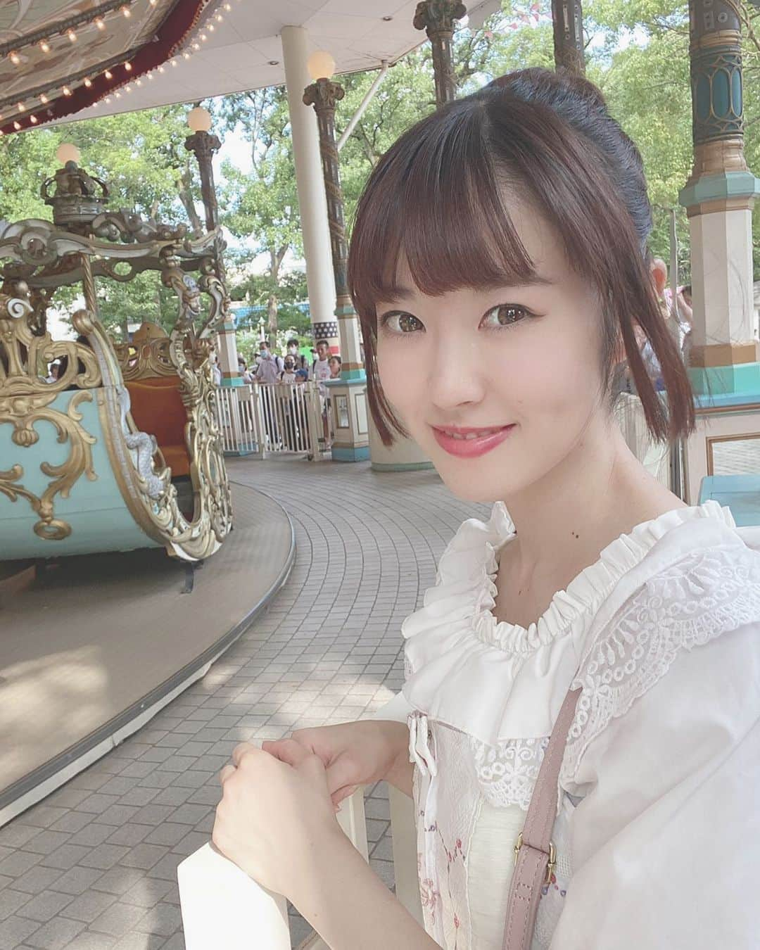 永井杏樹さんのインスタグラム写真 - (永井杏樹Instagram)「🦄💕  #としまえん  #カルーセルエルドラド  #遊園地 #メリーゴーランド  #ロリータ #ロリィタ #ロリータファッション #アンジェルロリータ #lolitafashion #softlolita  #sweetlolita  #sweet #cute #japan  #永井杏樹 #アイドル  #民族ハッピー組  #hatihatitechno」8月2日 22時49分 - anju914_mh