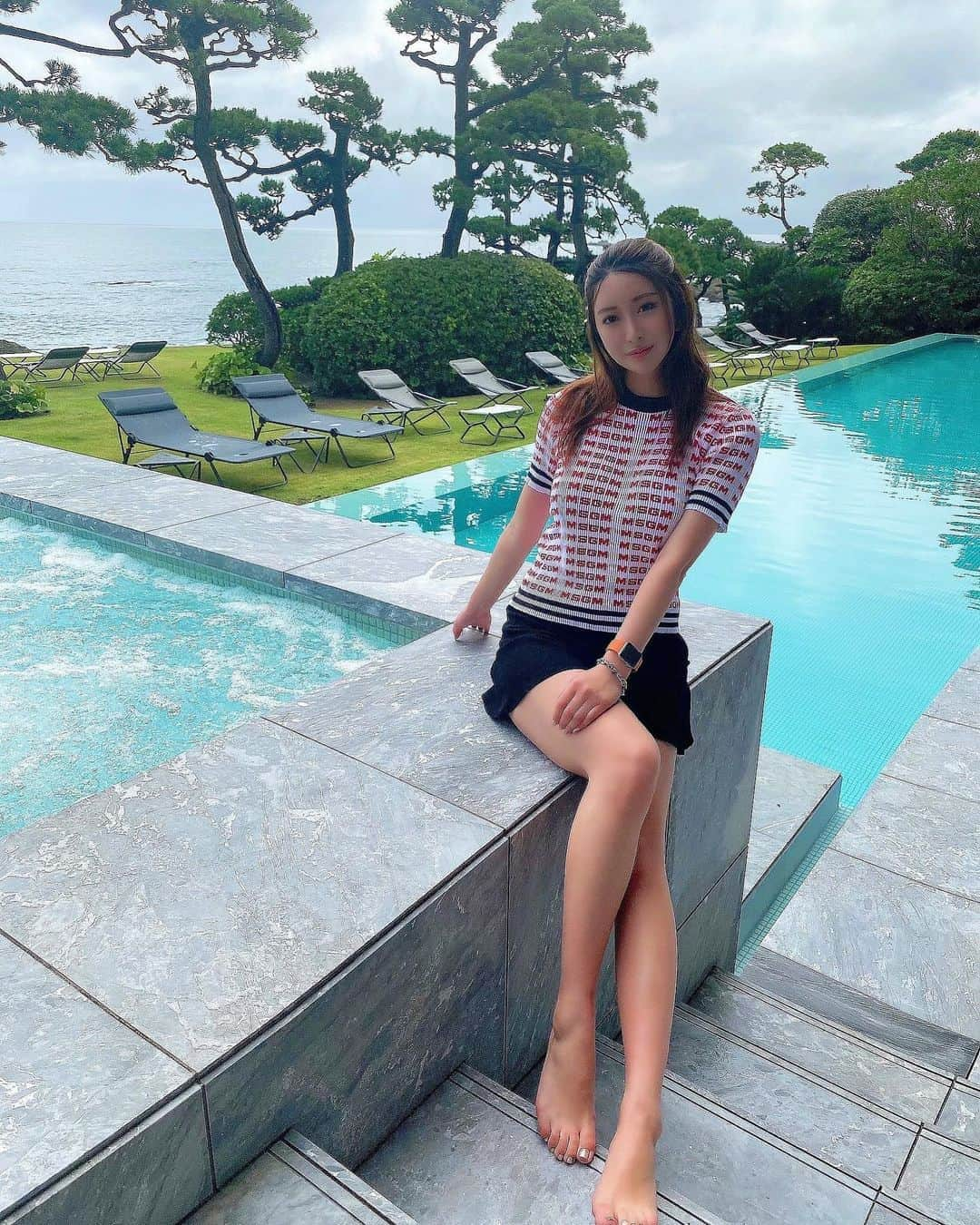 南杏奈さんのインスタグラム写真 - (南杏奈Instagram)「梅雨明けたね☀️☀️  #自然風景 #自然の美しさ #休日の過ごし方 #海が好き #夏が好き #夏ファッション #アクティブ女子 #夏 #アウトドア #エロカワ #美脚 #summer #japanesegirl #summerfashion #summertime #instafashion #fashionista #msgm #outfit #ootdfashion #outdoor #outdoorlife #followｍe #instalike #likeforfollow #japan_of_insta #bestphoto_japan #holidaylife #photoshoot #beauty」8月2日 15時26分 - anna1031__