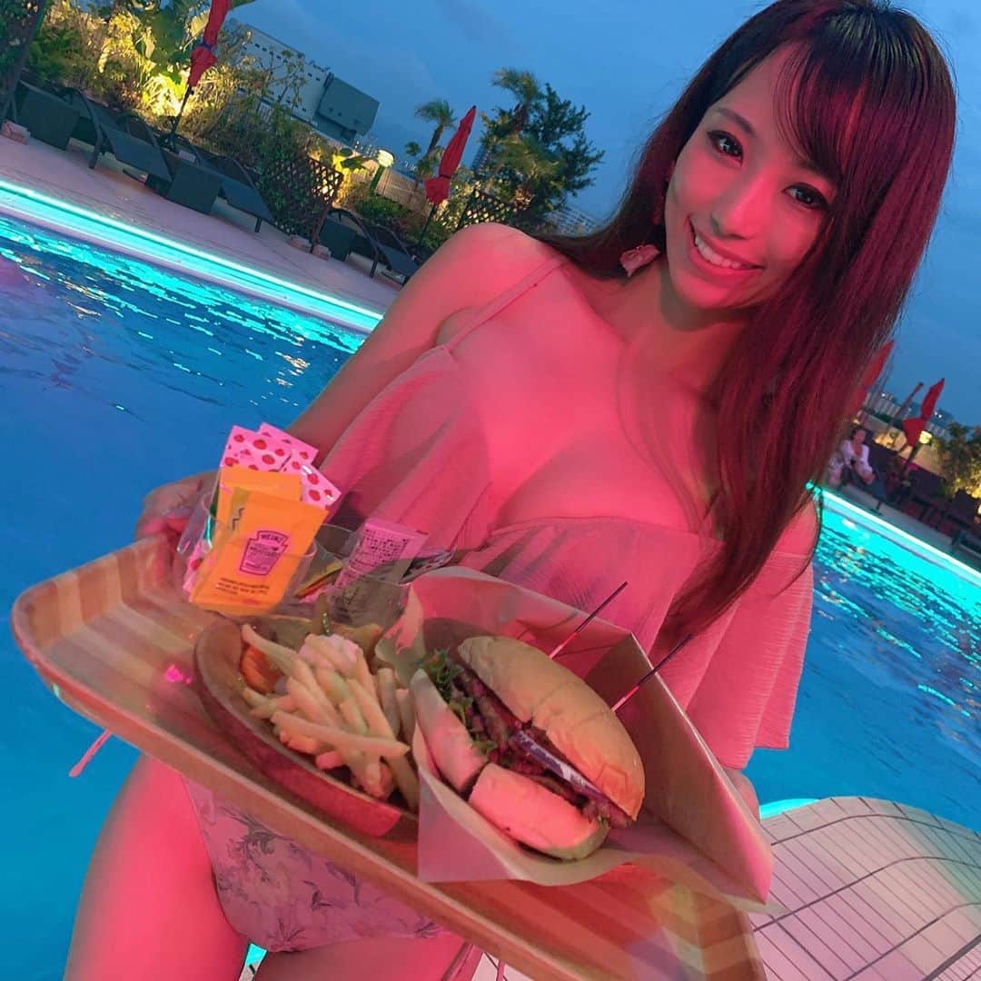 美波さおりのグルメインスタ