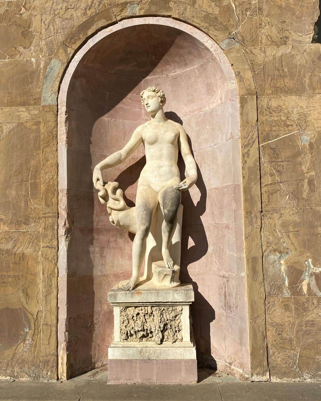 エステルデヴェのインスタグラム：「Giardino di Boboli, Firenze, July 2020」