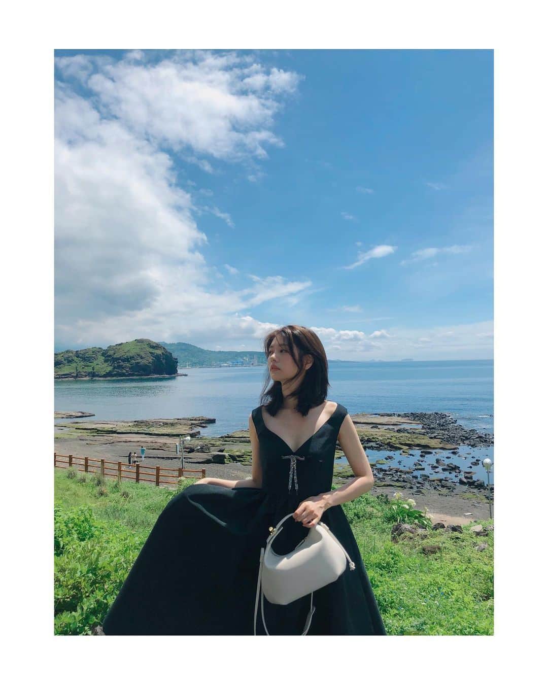 チョン・ソミンのインスタグラム：「화보촬영중Ⅱ」
