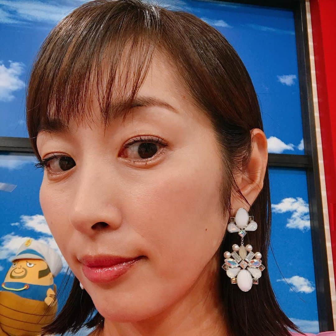 坂下千里子さんのインスタグラム写真 - (坂下千里子Instagram)「お気にのピアスwithシップ . #Mrシップ#nhk」8月2日 17時54分 - chiriko_sakashita_official