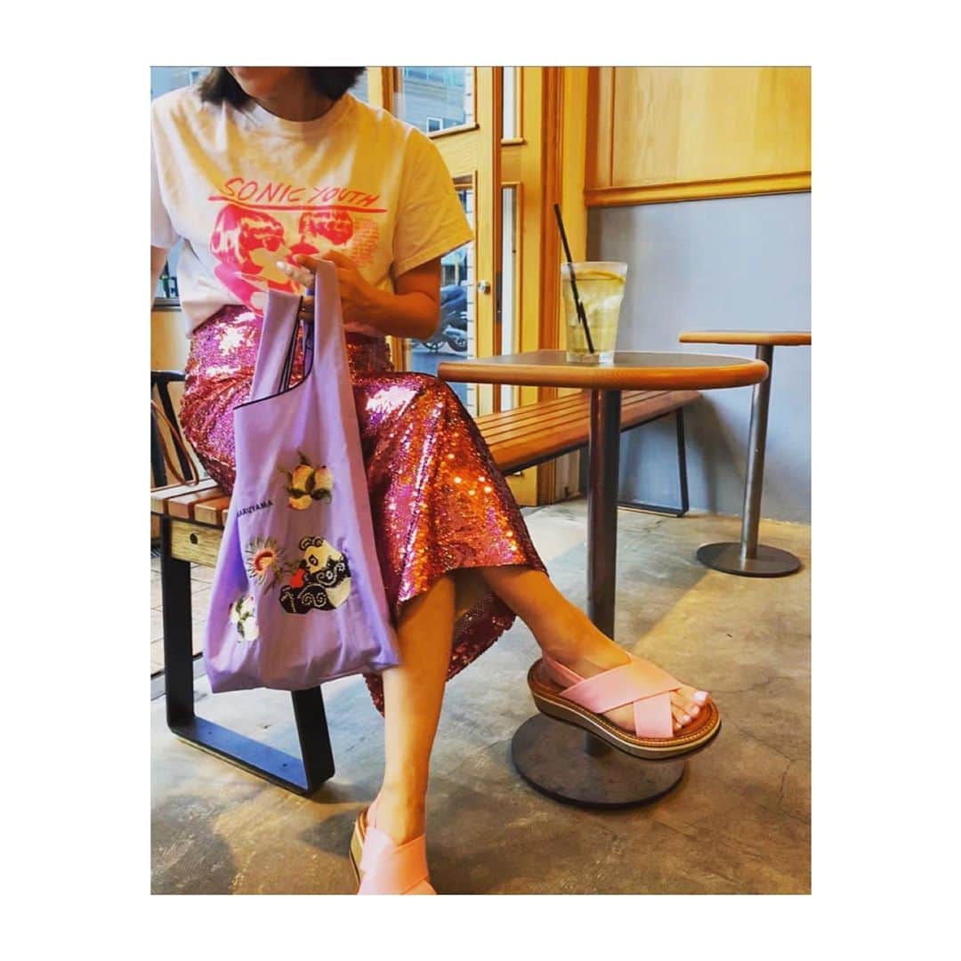 HiRAO INCのインスタグラム：「. 梅雨明け スパンコール けいたちんのエコバッグ あがる💕」