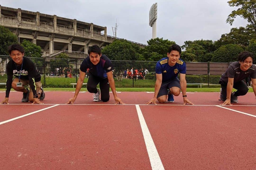 飯塚翔太さんのインスタグラム写真 - (飯塚翔太Instagram)「シーズン始まりました🏃‍♂️ レースがやれて良かったという気持ちが大きいですね！ 追い風のアシストがあったレースになりましたが 地元で中高生と走れて楽しさを共有できました😀 2枚目 子供の頃から 陸上で一緒だった同い年のみんなと再会して思い出に浸りました👍 試合を運営してくださった陸協の皆さんありがとうございました！」8月2日 19時02分 - shoman0625