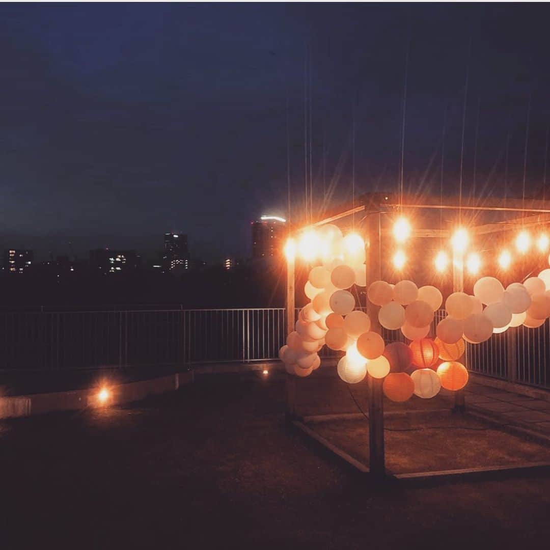 若林翔子のインスタグラム：「. . 大人の夕涼み会。 少人数のとっても素敵な空間でした！ 何より浴衣を着られたことがほんと幸せ♡♡♡  #大人の夕涼み会  #浴衣　#夏 #楽しい　#素敵女子がたんまり」