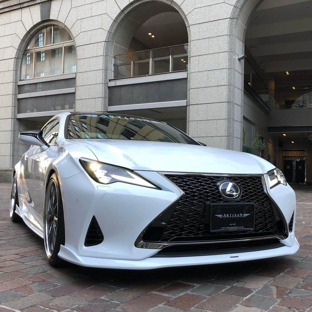 のインスタグラム：「Lexus RC Artisanspirits/// Sportsline blacklabel www.artisanspirits.co.jp #artisanspirits #artisan #asms #as #lexus #lexusrc #rc #bodykit #blacklabel #corarta5 #yokohamatire #blitz #japan #jp #ravspecjdm #butlertire #evasivemotorsports #jworksunlimited #premierautowerkz #suvproject #kanooperformance #car_life_staff #トラウム #車庫小舗 #nigeljdmparts #advanced_auto_performance  #mr__lexus #jackspna #ottoautoservice」