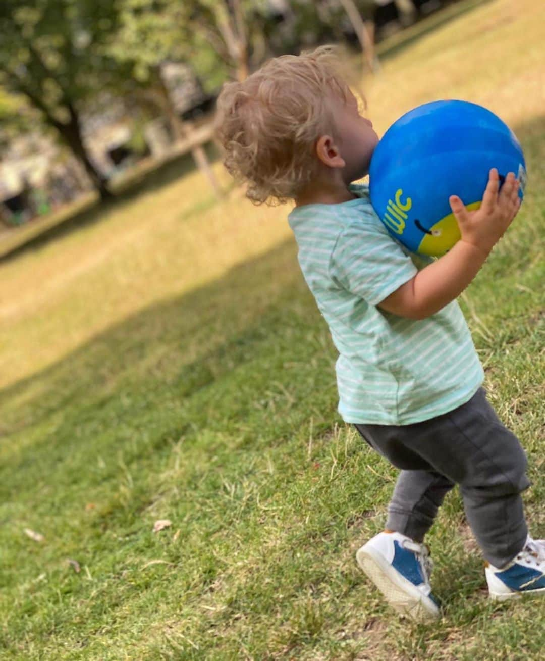 リュカ・ディニュさんのインスタグラム写真 - (リュカ・ディニュInstagram)「Best moment 😍☀️🧸」8月2日 19時21分 - lucasdigne