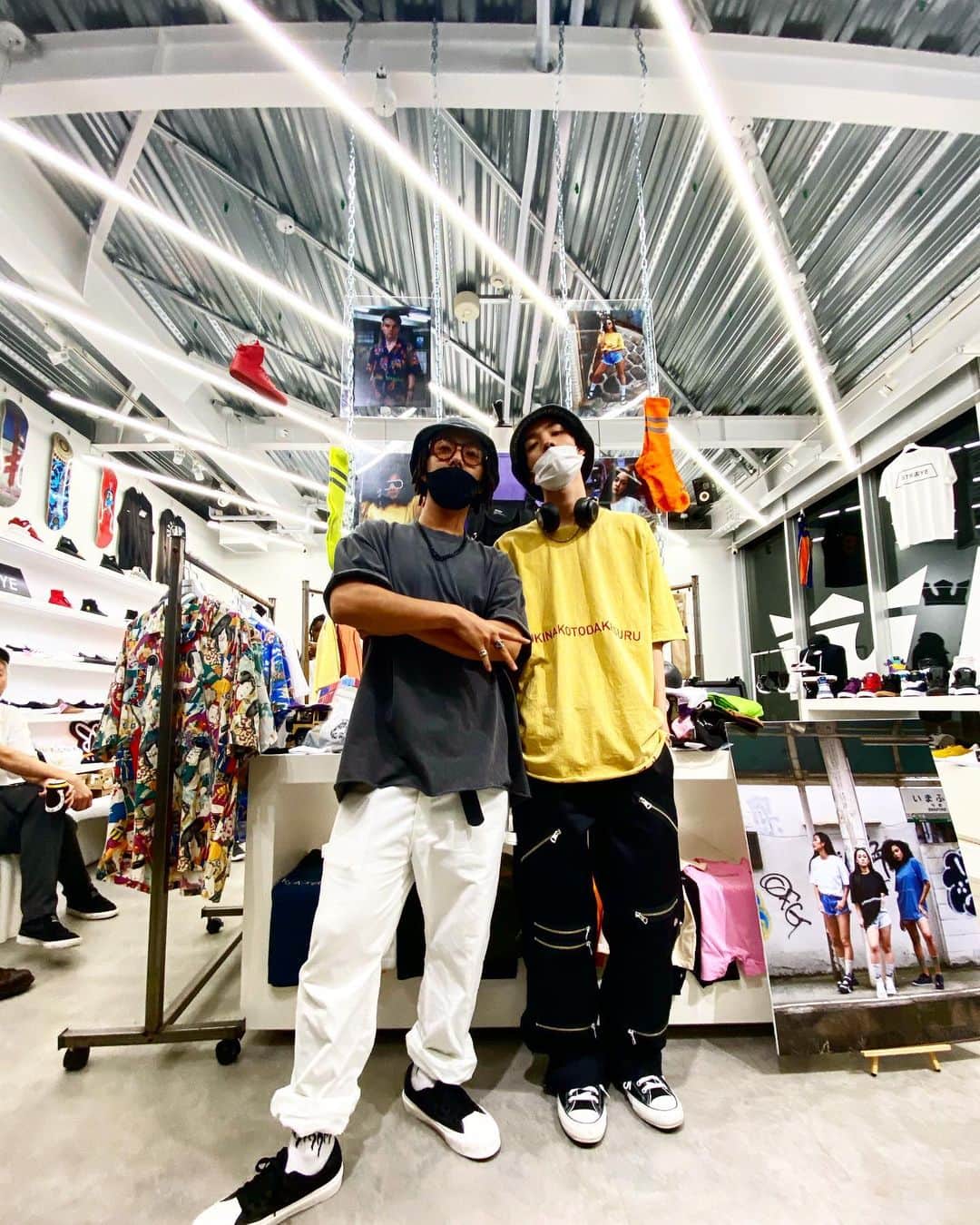のインスタグラム：「. . with @shoma3 🔥💞 . #SUXSOX」