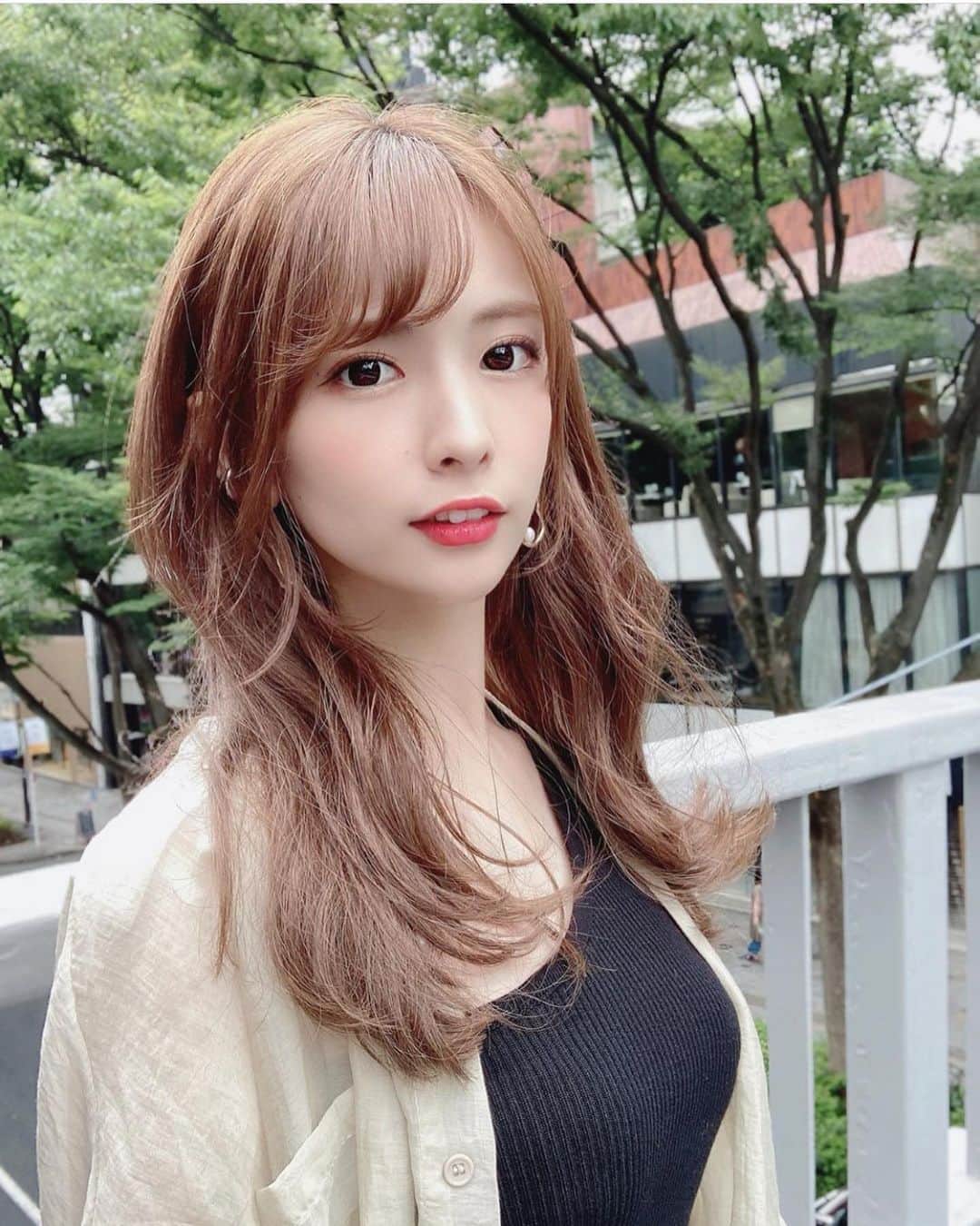 美女JAPANのインスタグラム：「どうも美女JAPANです！✨ ＊ ＊ 今回ご紹介するのはこの方‼️ ＊ ＊ 陽南子さん！@hinako_0525 ＊ ＊ とっても綺麗🙈💕 ショートもお似合い！！💕 ＊ ＊ 陽南子さんのアカウントには他にも素敵な投稿がたくさんあります！✨ ＊ ＊ 皆さんも是非チェックしてみてね🧸 ＊ ＊ 明日の投稿もお楽しみに！！ ＊ ＊  #色気 #可愛い #綺麗 #かわいい #写真集 #モデル #美肌 #笑顔 #スタイル抜群 #可愛い #可愛すぎ #会いたい #天使 #美女 #美人 #美しい #清楚 #スタイル #色白 #スタイル抜群 #美脚 #素敵 #カワイイ #応援」