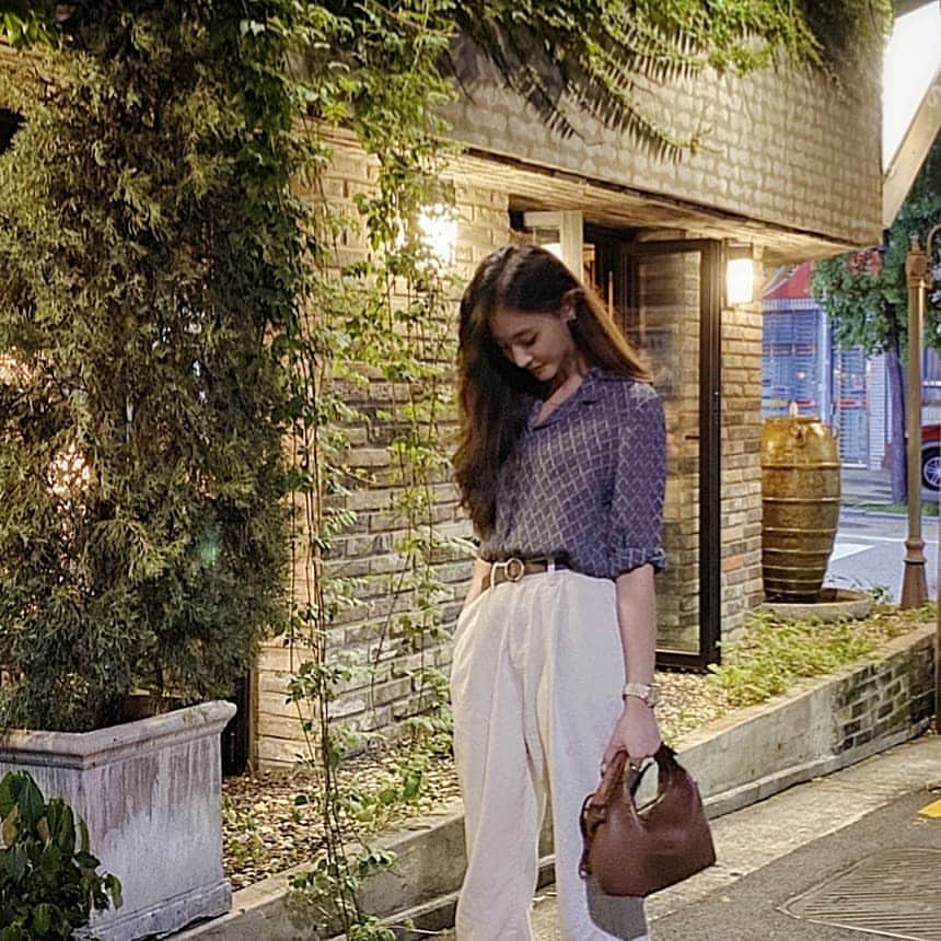 のインスタグラム：「어디봐🙃」
