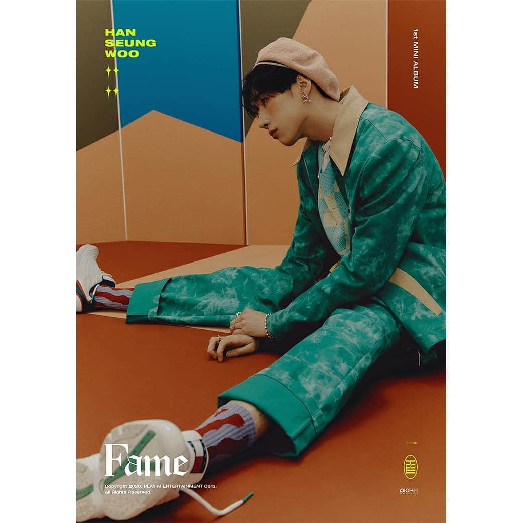 Victonさんのインスタグラム写真 - (VictonInstagram)「[#한승우] HAN SEUNG WOO 1st Mini Album [Fame] IMAGE TEASER #HAN  2020.08.10 18:00  #VICTON #승우 #SEUNGWOO #Fame #Sacrifice #EYE」8月3日 0時00分 - victon1109