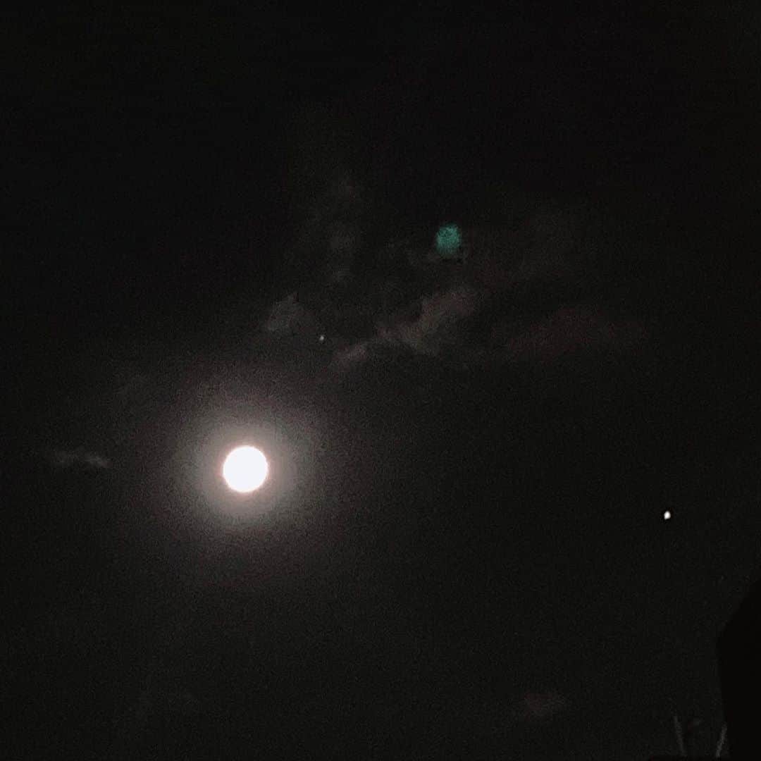 柳下毅一郎のインスタグラム：「#moon #jupiter and #saturn」