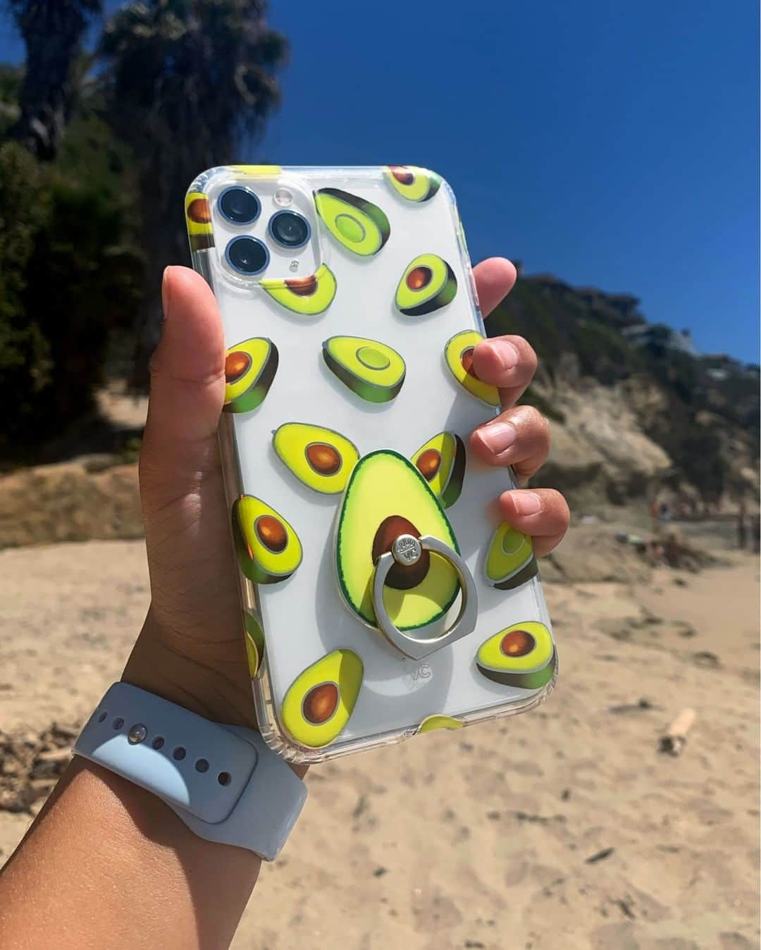 VELVETCAVIARさんのインスタグラム写真 - (VELVETCAVIARInstagram)「☀️+ 🥑+ 🏖= Summer Sundays #velvetcaviar」8月3日 1時00分 - velvetcaviar