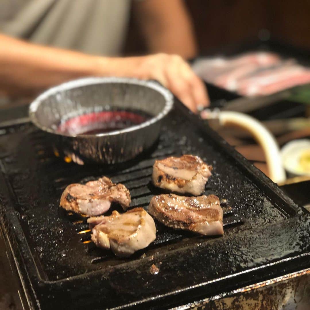 松丘雪那さんのインスタグラム写真 - (松丘雪那Instagram)「. ご飯テロ☺️💓🥩 本当美味しかったよー！ @kurotetsu.seiseki  早くまた行きたい！！！ だれかいこー？？ . . . . .  #誕生日祝い #焼肉黒テツ #聖蹟桜ヶ丘焼肉 #黒テツ聖蹟 #聖蹟食べ放題 #焼肉 #美味しすぎる #焼肉大好き #焼肉大好きな人と繋がりたい #肉💓 #モデル #タレント #幸せ #笑顔 #飯テロ #ポートレートモード #食べるの大好き  #yummy #happybirthday #yakiniku #japan #japanese #model #smile #happy」8月3日 1時48分 - yukina.23na