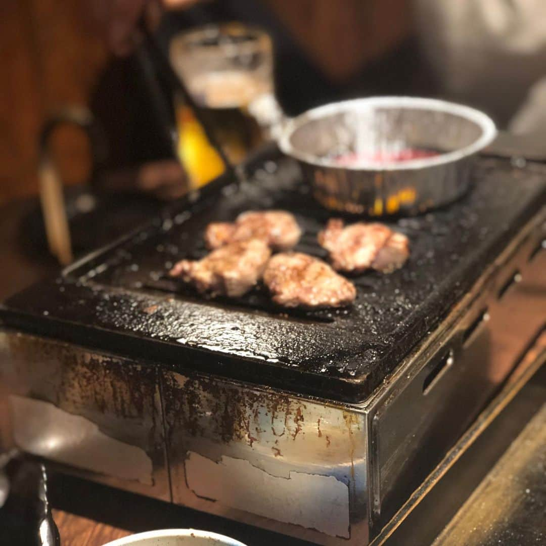 松丘雪那さんのインスタグラム写真 - (松丘雪那Instagram)「. ご飯テロ☺️💓🥩 本当美味しかったよー！ @kurotetsu.seiseki  早くまた行きたい！！！ だれかいこー？？ . . . . .  #誕生日祝い #焼肉黒テツ #聖蹟桜ヶ丘焼肉 #黒テツ聖蹟 #聖蹟食べ放題 #焼肉 #美味しすぎる #焼肉大好き #焼肉大好きな人と繋がりたい #肉💓 #モデル #タレント #幸せ #笑顔 #飯テロ #ポートレートモード #食べるの大好き  #yummy #happybirthday #yakiniku #japan #japanese #model #smile #happy」8月3日 1時48分 - yukina.23na