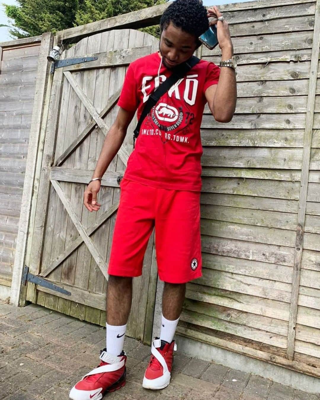 エコーレッドのインスタグラム：「THE 🔴 RED 🔴 CREW 📸: @kymarni.a」