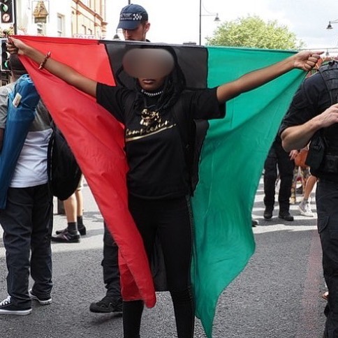 Dazed Magazineさんのインスタグラム写真 - (Dazed MagazineInstagram)「#ReparationsRebellion in Brixton yesterday on #AfrikanEmancipationDay — celebrating the passing of the 1833 Abolition of Slavery Act. Thousands gathered to peacefully protest and occupy Windrush Square for the day.   📷 via Brixton Buzz   #BlackLivesMatter #Brixton」8月3日 2時35分 - dazed