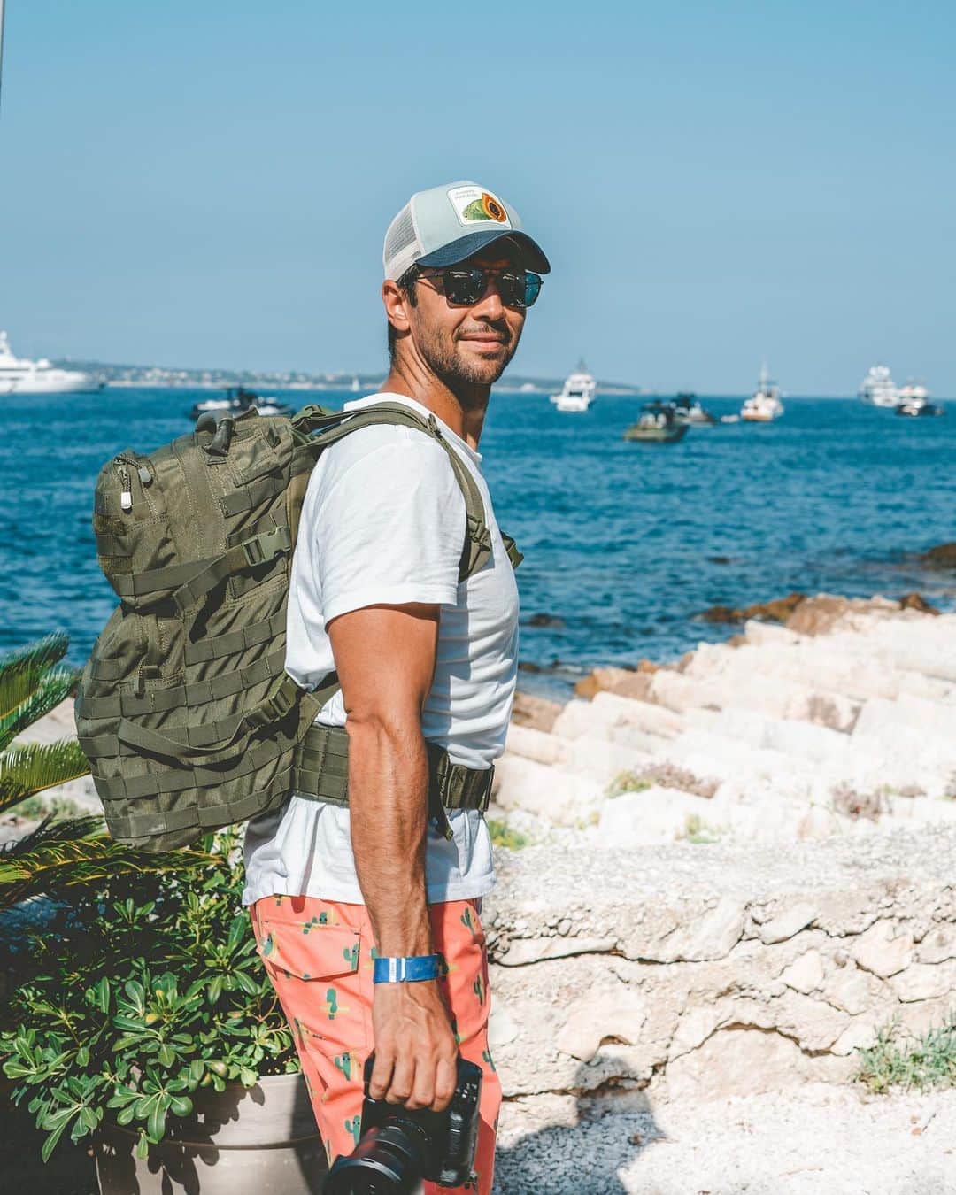 フェルナンド・ベルダスコのインスタグラム：「Vacation Mode 😎🥭📸」