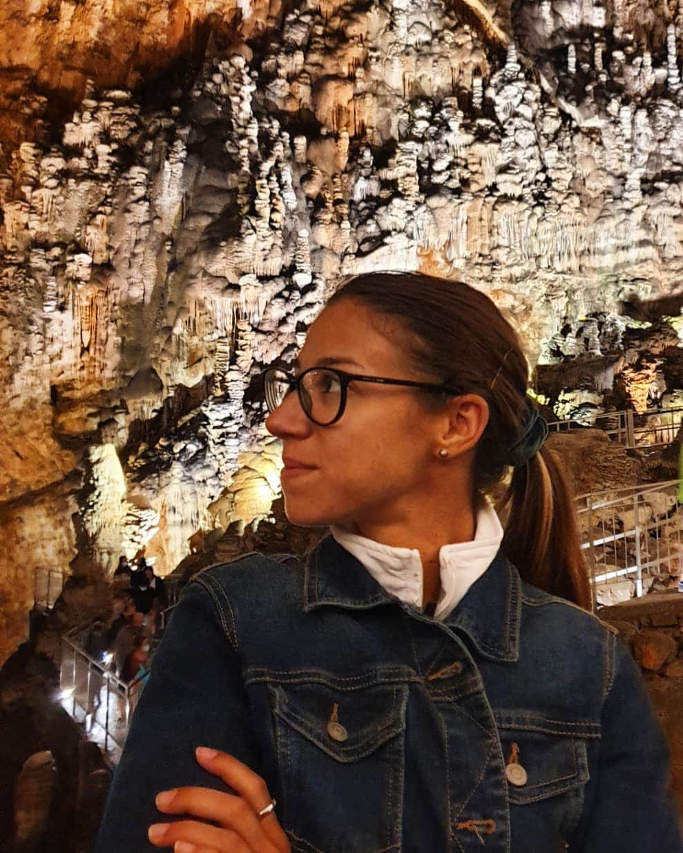 アイリーン・シラグサさんのインスタグラム写真 - (アイリーン・シラグサInstagram)「Grotta Gigante, Trieste 📍 Mi è stato detto che ci entra interamente la Basilica di San Pietro😅  #visittrieste #visititaly #dayoff」8月3日 4時28分 - irenesiragusa