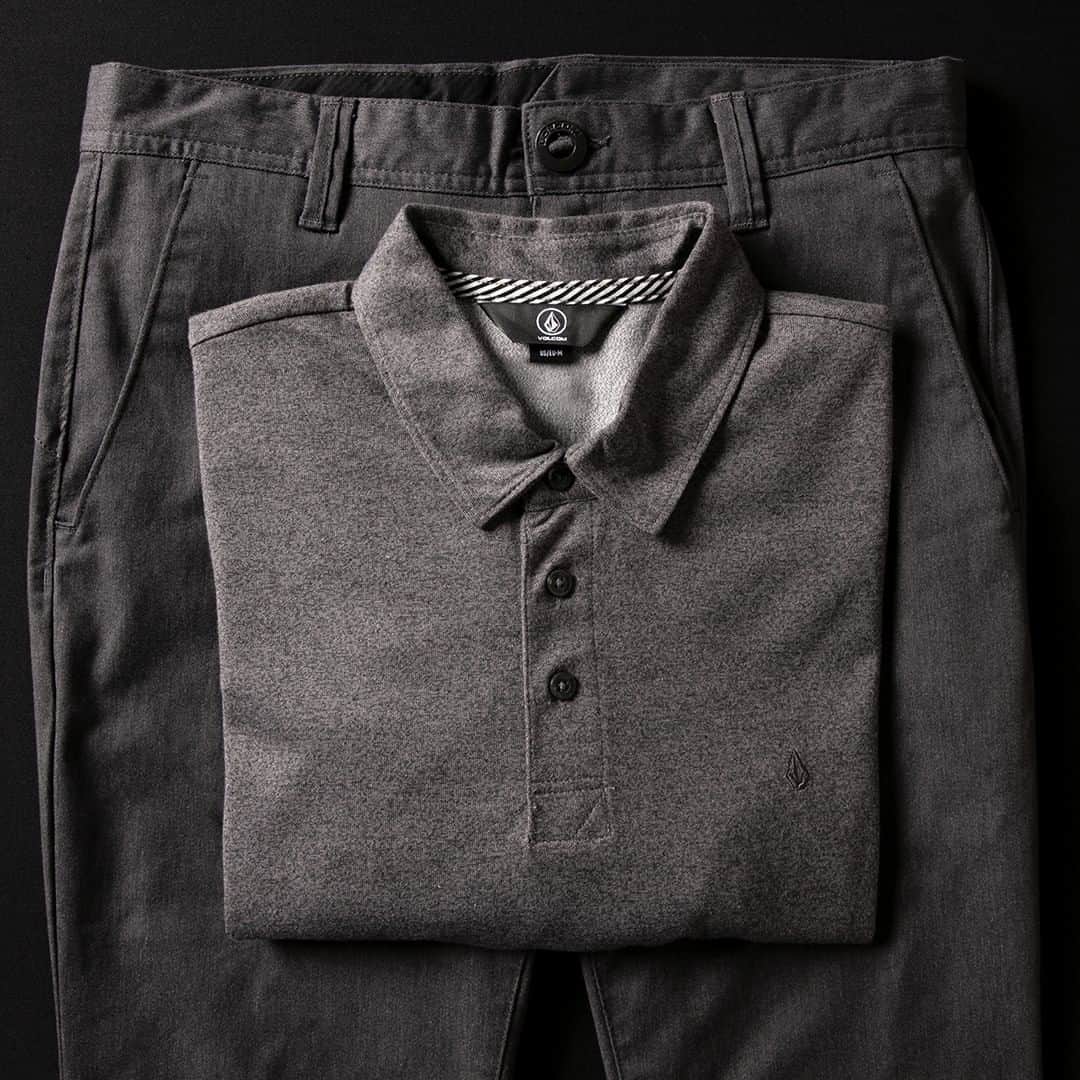 ボルコムのインスタグラム：「Classic combo! 🤩 'Wowzer' Polo & Frickin' Modern Stretch Chino's! #taptoshop」