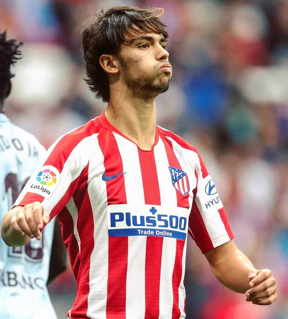 LFPさんのインスタグラム写真 - (LFPInstagram)「Describe @joaofelix79 in one word! 📝⬇️ • ¡Describe a Joao Felix en una palabra! 📝⬇️ • #Joao #Felix #Atleti #LaLiga #LaLigaSantander」8月3日 5時24分 - laliga