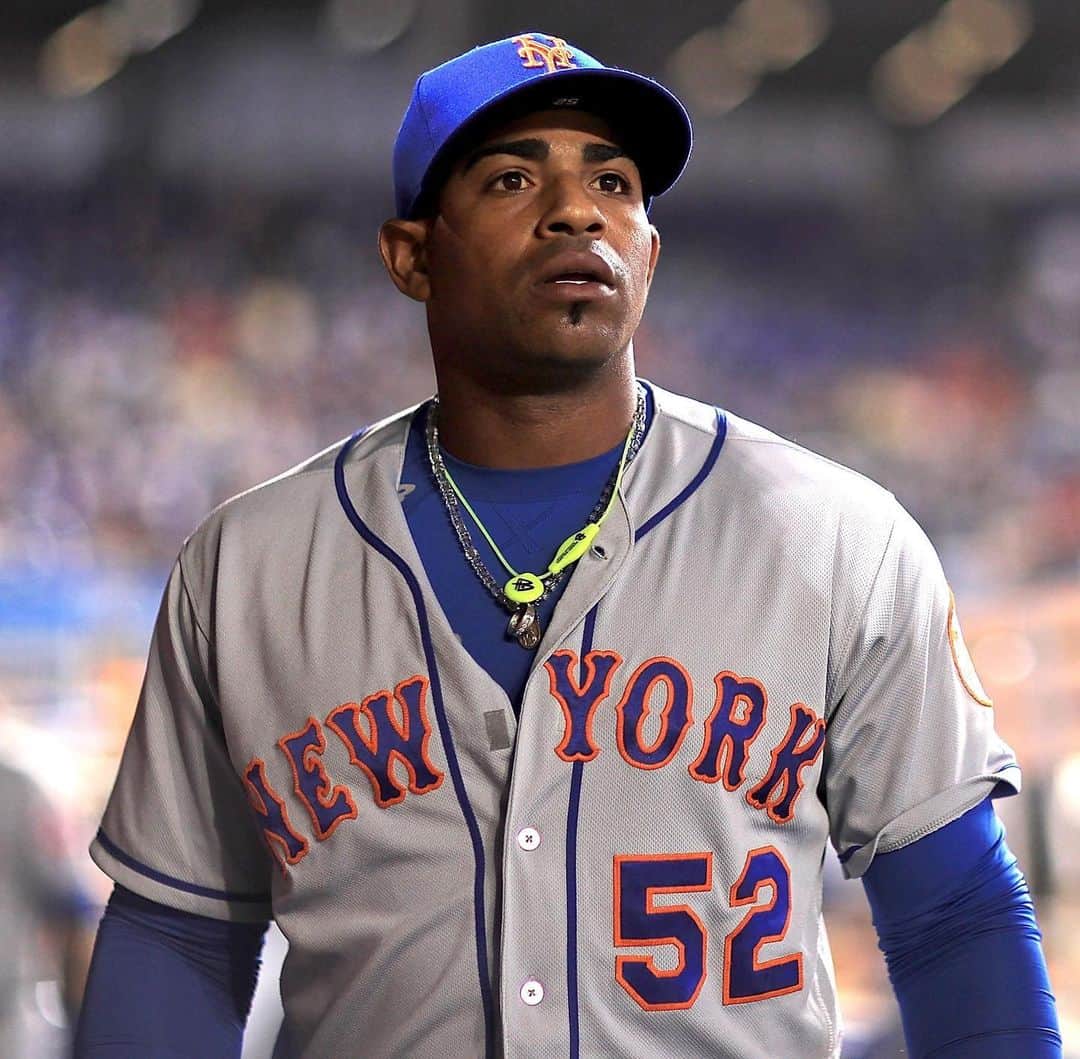 E! Onlineさんのインスタグラム写真 - (E! OnlineInstagram)「Before it was announced that he opted out of the 2020 season, New York Mets player Yoenis Céspedes sparked concern over his well-being after not showing up for Sunday's game and attempts to contact him were “unsuccessful”. Link in bio for everything we know, including a statement from the Mets general manager. (📷:Getty Images)」8月3日 6時03分 - enews