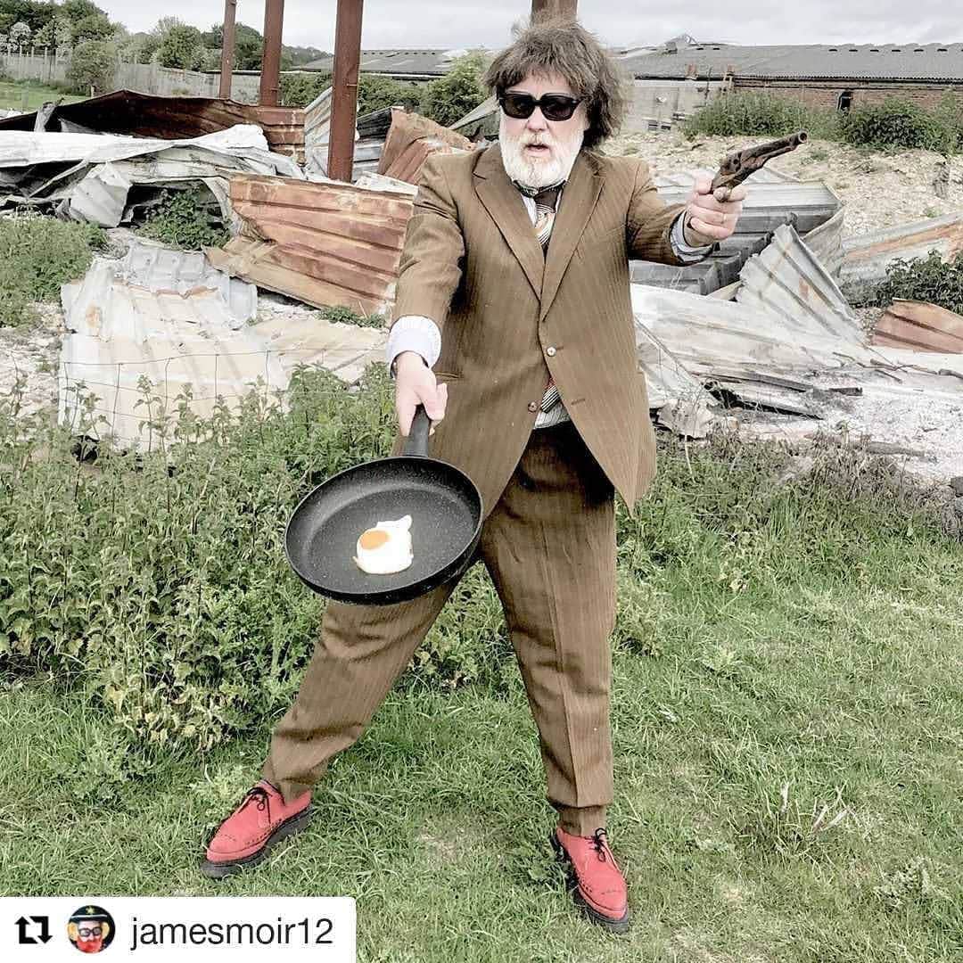 のインスタグラム：「#Repost @jamesmoir12 ・・・ What did you get up to this weekend?」