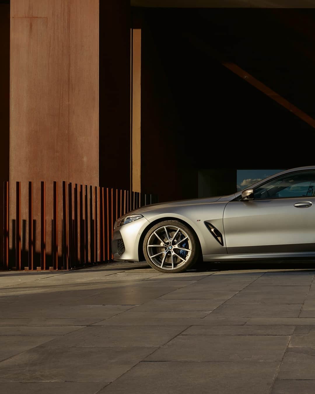 BMWのインスタグラム：「Front or back … where would you take seat in the BMW 8 Series Gran Coupé? #THE8 #BMW #8Series #Travelling  __ BMW M850i xDrive Gran Coupé: Fuel consumption in l/100 km (combined): 10.0–9.9. CO2 emissions in g/km (combined): 229–226. Further information: www.bmw.com/disclaimer.  	 Acceleration (0-100 km/h): 3.9 s. Power: 390 kW, 530 hp, 750 Nm. Top speed (limited): 250 km/h.」