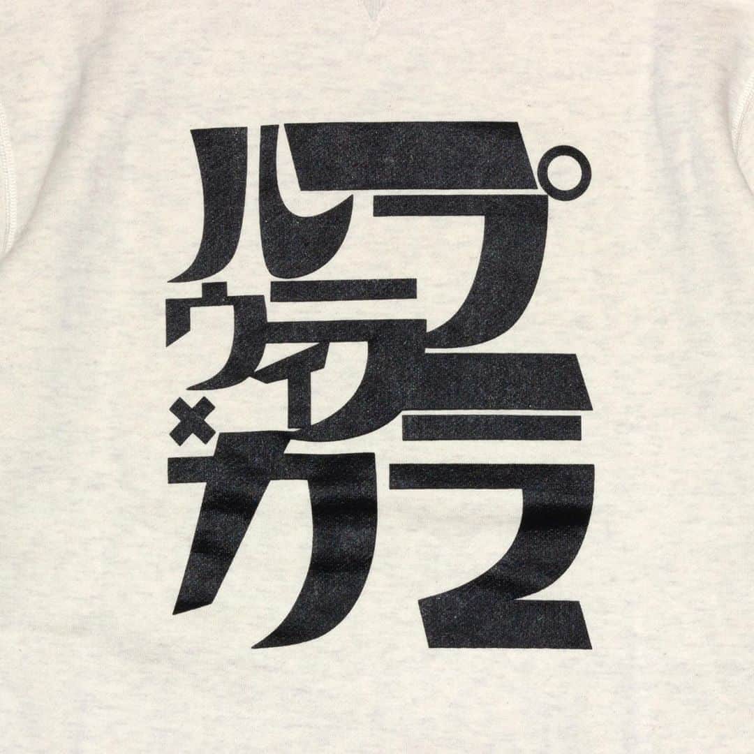 kolorさんのインスタグラム写真 - (kolorInstagram)「LOOPWHEELER × kolor collaboration Sweatshirts will be available at Hankyu Men's Osaka from 19th August, and at kolor Minamiaoyama, kolor Shibuya PARCO, kolor Omotesando Hills & kolor DOVER STREET MARKET GINZA from 29th August.﻿ ﻿ ﻿ LOOPWHEELER × kolor コラボスウェットを店舗限定にて販売いたします。﻿ ﻿ ﻿ 先行販売 : 8/19(水)〜﻿ 阪急メンズ大阪﻿ ＊kolor is everywhere vol.2 POPUP STORE﻿ ﻿ 限定販売 : 8/29(土)〜﻿ kolor 南青山﻿ kolor 渋谷PARCO﻿ kolor 表参道ヒルズ﻿ kolor DOVER STREET MARKET GINZA﻿ ﻿ ﻿ #kolor #kolorofficial #loopwheelerxkolor」8月17日 18時00分 - kolorofficial