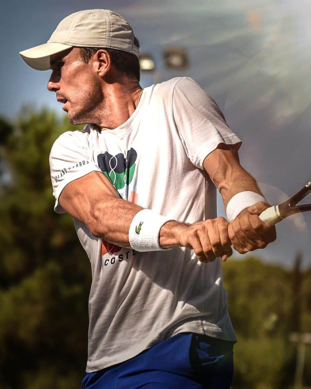 ロベルト・バウティスタ・アグートさんのインスタグラム写真 - (ロベルト・バウティスタ・アグートInstagram)「Ganas de la vuelta al @atptour ✈️⁣⁣ ⁣⁣ Looking forward to playing again🇺🇸⁣⁣ ⁣⁣ #RobertoBautistaAgut #Tenis #Tennis #AtpTour 📷 @vicent_cane」8月17日 18時23分 - robertobautistaagut