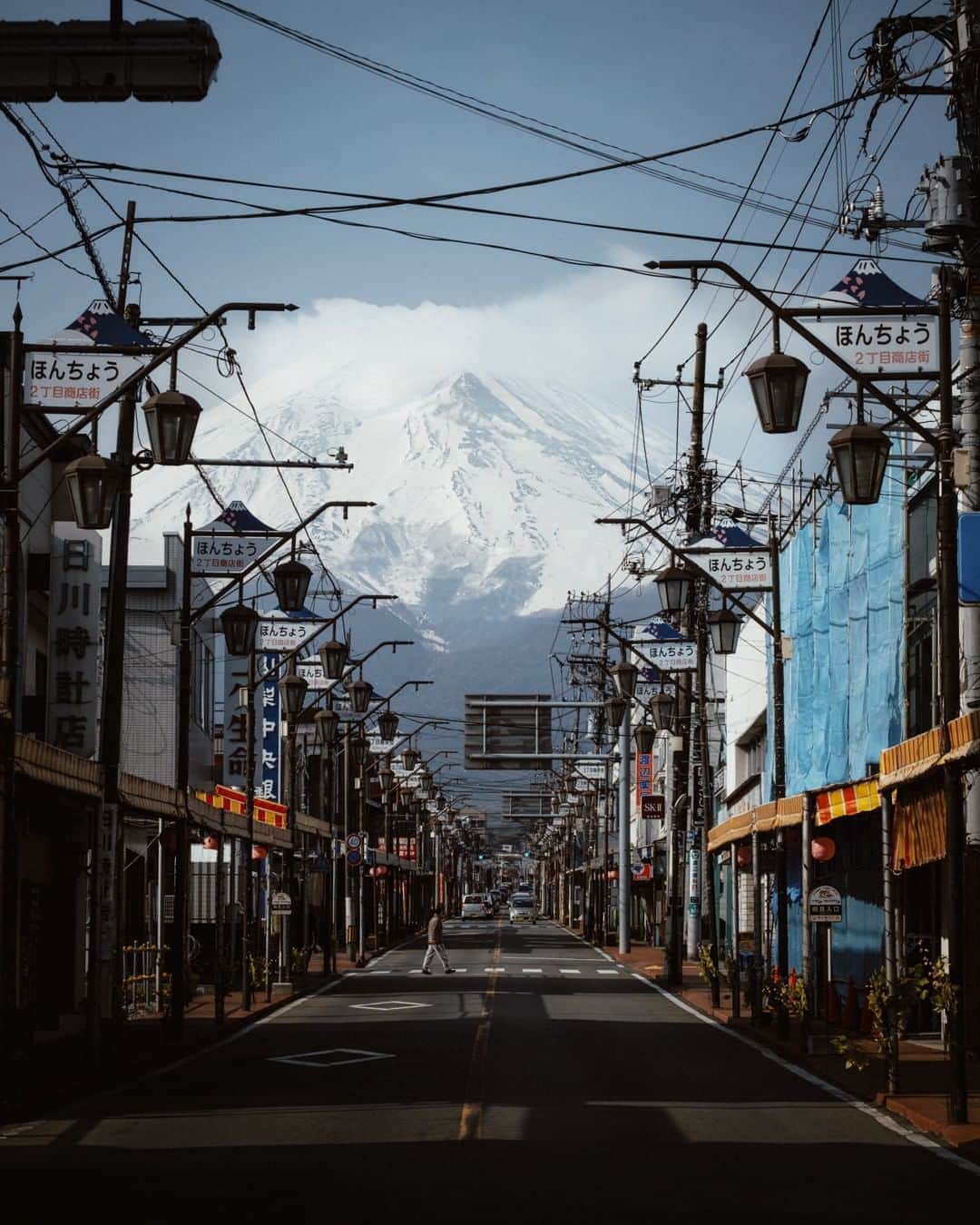 Fujifilm UKさんのインスタグラム写真 - (Fujifilm UKInstagram)「FEATURED PHOTOGRAPHER OF THE WEEK  This week, street, travel and city photographer Eren Sarigul will be gracing our feed with some beautiful shots of London and Japan! This shot of Mount Fuji (a very important location for us here at Fujifilm!) is a capture that requires a bit of luck, as @erenjam explains:  “Clouds can cover the whole mountain for days. Fortunately, this wasn’t the case when I visited! For this photo, I used the XF55-200mm telephoto lens in order to compress the local town with Mount Fuji in the background.”  X-Pro2  XF55-200mmF3.5-4.8 R LM OIS  F5.6  ISO 200  1/1600 sec」8月17日 19時00分 - fujifilmuk
