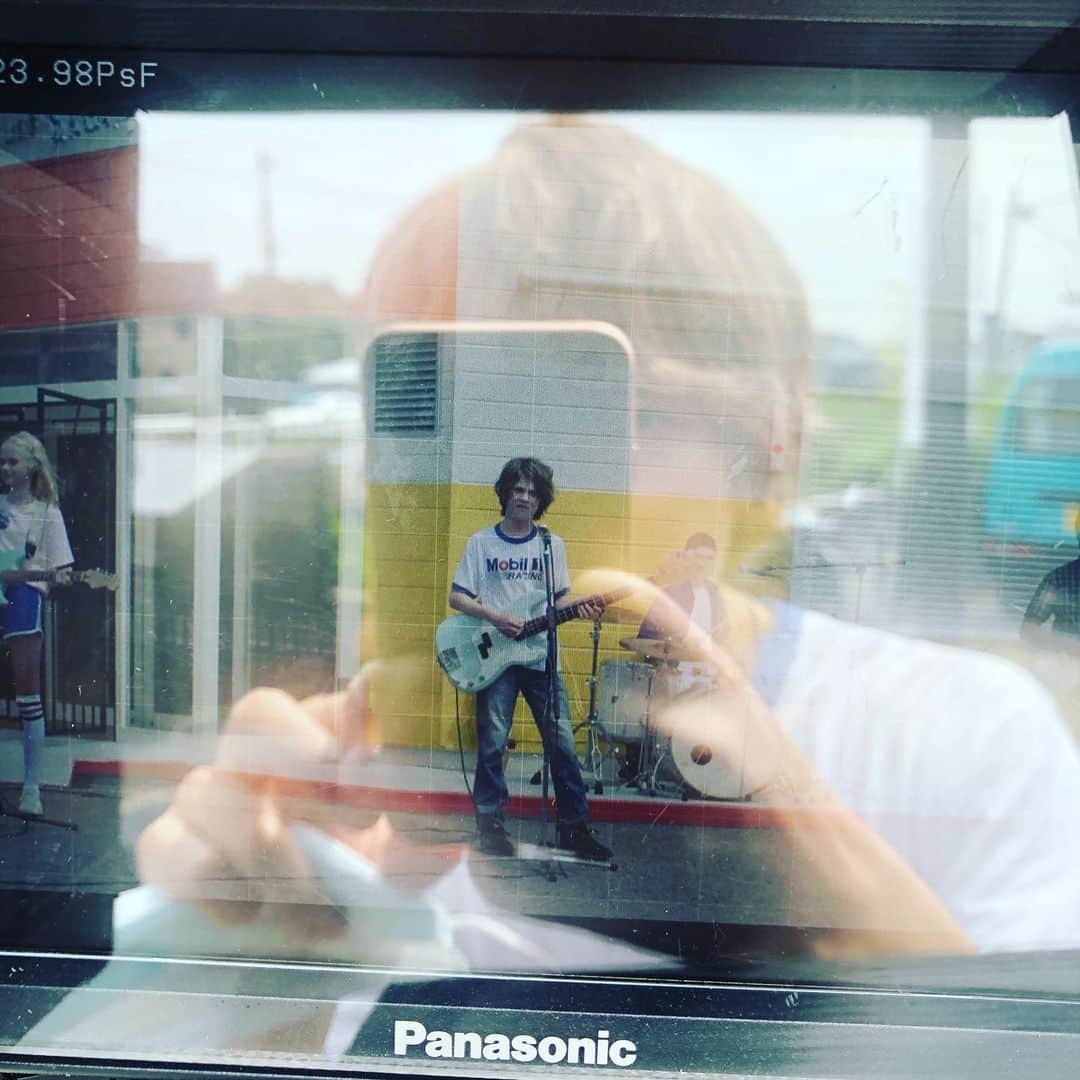 武井優心のインスタグラム：「可愛いMVが完成🎥近日公開よろしくお願いします☀︎」