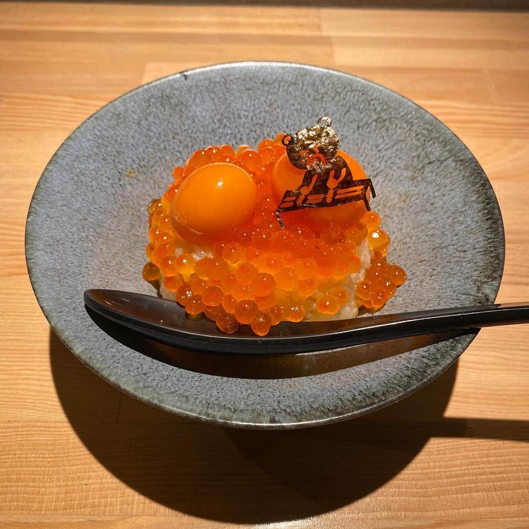 山尾梨奈のグルメインスタ