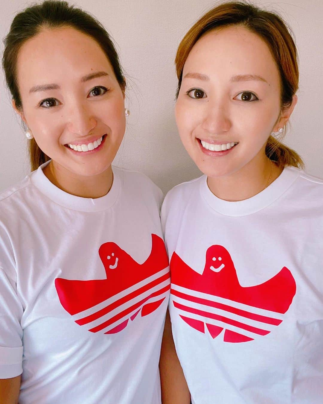 木村真野・紗野さんのインスタグラム写真 - (木村真野・紗野Instagram)「#adidas #adidastokyo #adidastwins #mayasaya #twins #Tシャツ　#new #シュムー　#thankyou #gifted #まやさや　#マヤサヤ　#アディダス　#ありがとう　#teamadidas  @adidastokyo  @adidas」8月17日 20時19分 - mayasaya_kimura