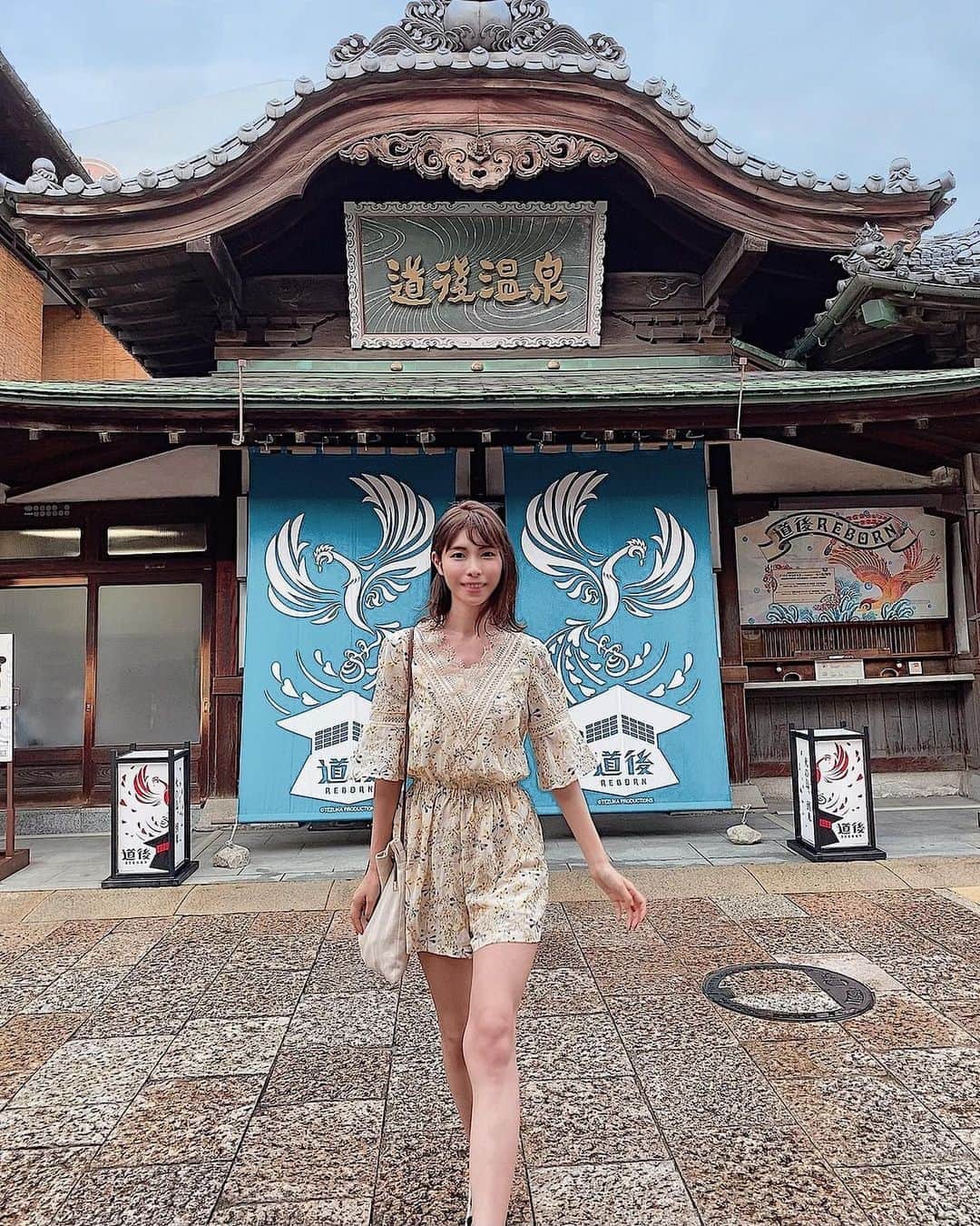 Yuika Matsuさんのインスタグラム写真 - (Yuika MatsuInstagram)「#outfit  . . 今回の旅行のメインでもあった #道後温泉 ♨️ . . 多い時は地元の温泉に月2回は行くくらい 温泉好きなわたし。 . . 入るの楽しみにしていたのに。。 コロナの影響で人数制限があり 入れなかった。。。😭 . ※この写真の時はまだその事実を知らずに 笑ってるねん🧎🏻‍♀️ . 人数制限を知るまであと1分。。笑 . . . このオールインワンも @spicaglow のもの💛 . かわいいアイテムばかりだから つい夜中にポチポチしてまう🙈 . . ホームページで使える 1000円引きになるクーポンコード、 是非お得に使ってね❤️⇨ fsg27 . . . #道後温泉#道後温泉本館 #家族旅行 #愛媛#愛媛旅行  #spicaglow⁣ #spicaglowstyle⁣ #リゾートコーデ #ワンピース #ワンピースコーデ #夏服 #夏服コーデ」8月17日 21時25分 - yuika00802