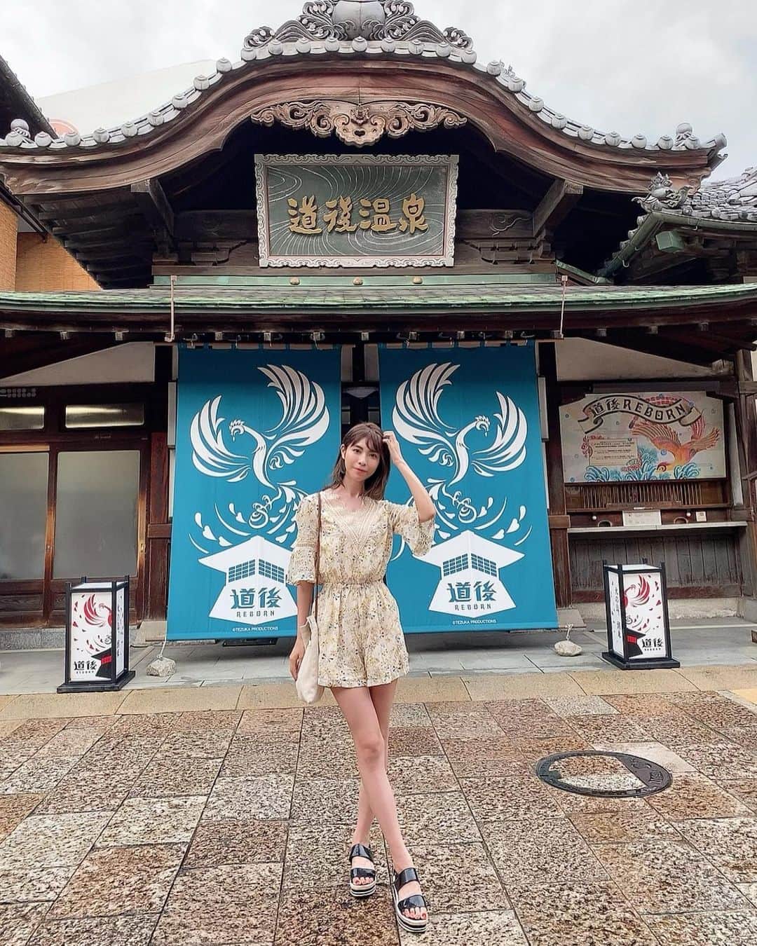 Yuika Matsuさんのインスタグラム写真 - (Yuika MatsuInstagram)「#outfit  . . 今回の旅行のメインでもあった #道後温泉 ♨️ . . 多い時は地元の温泉に月2回は行くくらい 温泉好きなわたし。 . . 入るの楽しみにしていたのに。。 コロナの影響で人数制限があり 入れなかった。。。😭 . ※この写真の時はまだその事実を知らずに 笑ってるねん🧎🏻‍♀️ . 人数制限を知るまであと1分。。笑 . . . このオールインワンも @spicaglow のもの💛 . かわいいアイテムばかりだから つい夜中にポチポチしてまう🙈 . . ホームページで使える 1000円引きになるクーポンコード、 是非お得に使ってね❤️⇨ fsg27 . . . #道後温泉#道後温泉本館 #家族旅行 #愛媛#愛媛旅行  #spicaglow⁣ #spicaglowstyle⁣ #リゾートコーデ #ワンピース #ワンピースコーデ #夏服 #夏服コーデ」8月17日 21時25分 - yuika00802