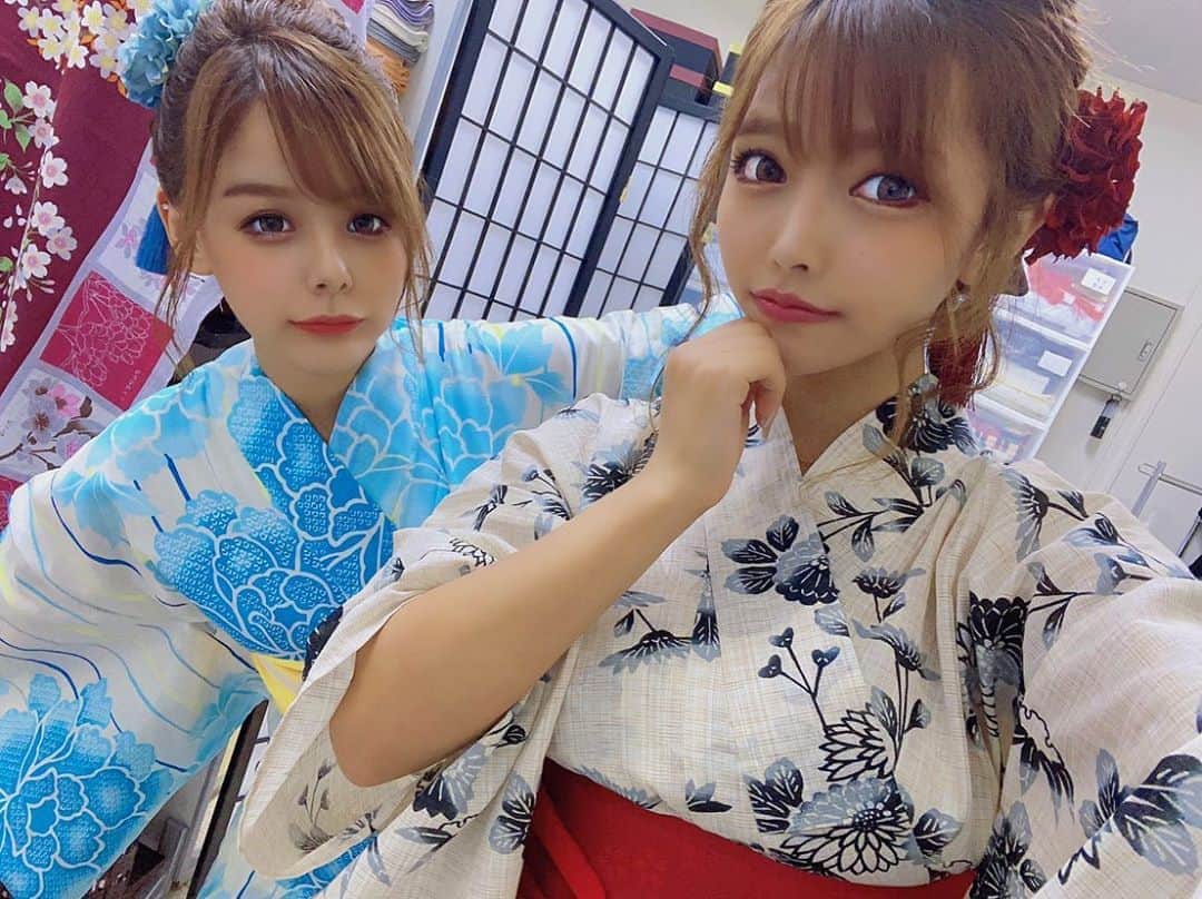 のインスタグラム：「お盆休み暇だと思ったら忙しくて引きこもってアニメ見れたのは1日だけだた😖 . 充実したなあん🤍 明日からがんばるどお . . #キャバ嬢 #キャバクラ#ハーフ #歌舞伎町 #すすきの#ミナミ #中洲  #浴衣  #ショーパブ  #プリティーウーマン #プリティーウーマンみあ」