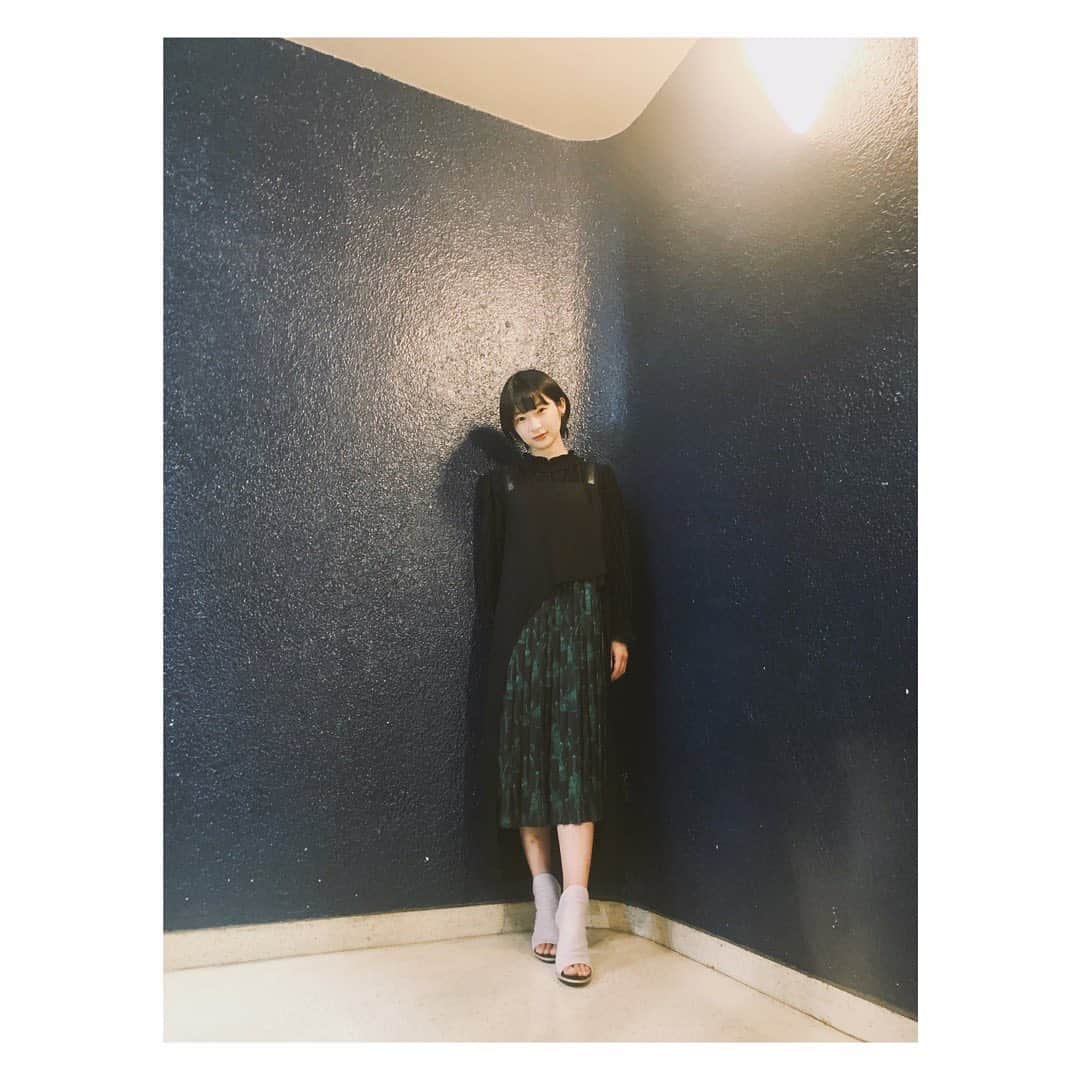 石川瑠華さんのインスタグラム写真 - (石川瑠華Instagram)「styling by @takafumi_80   舞台挨拶登壇させていただきました。 お越しくださった方々、 ありがとうございました🙇‍♂️  まだまだ上映は続きます！ 今、是非劇場で観ていただきたい映画です。  シネマロサで、ほのか見つけました🙆‍♂️ #13月の女の子」8月17日 22時10分 - ___rukaishikawa