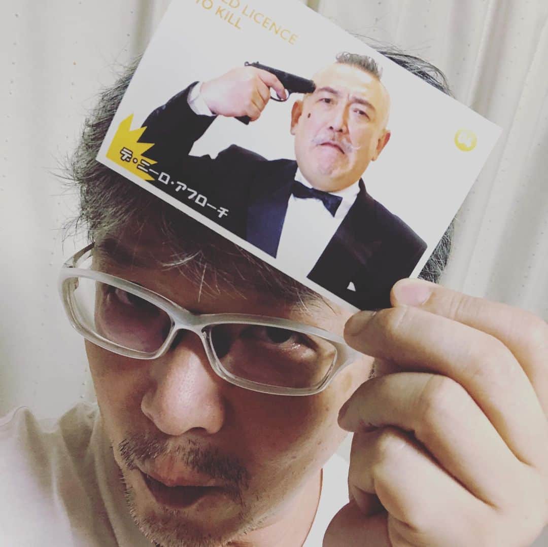 三上市朗のインスタグラム：「今日はデ・ニーロの誕生日でしたね。そんな日から今週1週間はヒロ・ヒートのプロマイドです！セブンイレブンへGO！  ④番、大田王 GOLD LICENCE TO KILL ｢デ・ニーロ・アプローチ｣ 予約番号:《 67027696 》 印刷属性:L サイズ / カラー / 1枚、40円 有効期限:2020/08/24 23:59 #大田王」
