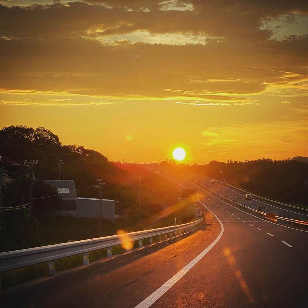 林信行のインスタグラム：「#知多半島 #夕景」
