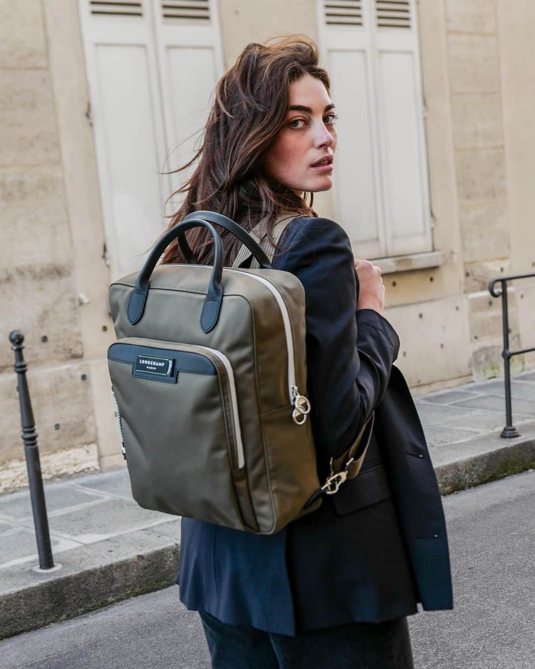 Longchampさんのインスタグラム写真 - (LongchampInstagram)「It's a timeless bag, but we made it from material that can be recycled and remoulded again and again – just in case. Featuring the 2 in 1 backpack from our GREEN DISTRICT collection, crafted with ECONYL®, a 100% regenerated nylon.   #LongchampGreenDistrict #LONGCHAMPFW20 #Econyl #Recycled #Green #RecycledMaterials #GreenFashion #EcofriendlyFashion #LongchampNYC #InstaFashion #InstaStyle #Style」8月18日 0時43分 - longchamp