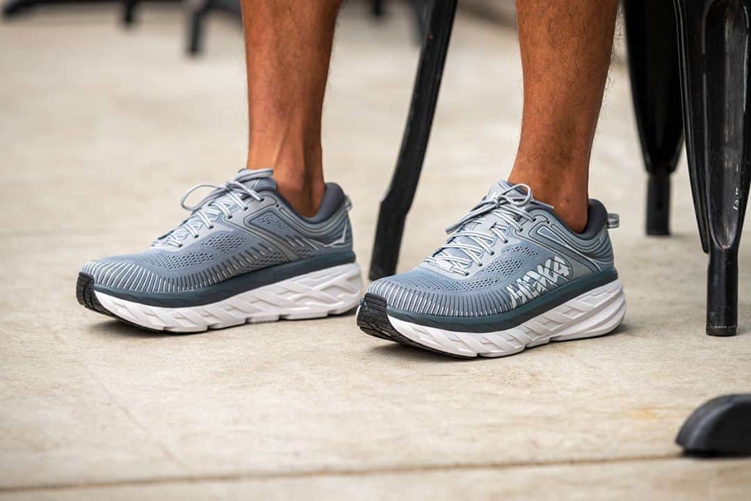 のインスタグラム：「Who's ready for the next installment of our max cushion road runner, the Bondi 7?   Click the link in bio to secure a pair before they go on sale. #timetofly」