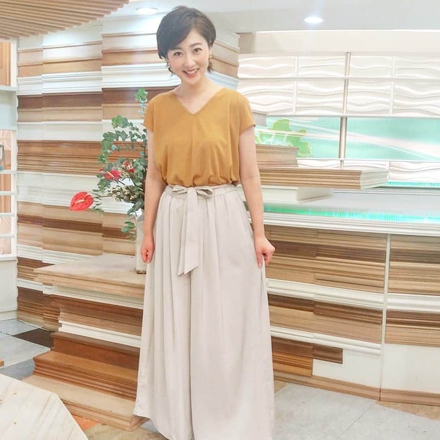 のインスタグラム：「暑すぎて、この夏乗り越えられるか不安になります😂  6時15分～放送の今日感ニュースでは涼やかなスポットをシリーズでお伝えしていきます‼️‼️  今日は、風鈴の音色で涼んで頂きます✨😌✨お楽しみに🎵」