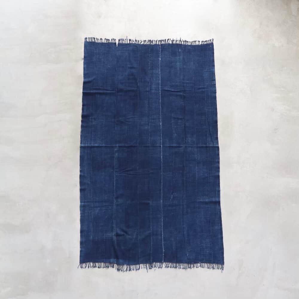 wonder_mountain_irieさんのインスタグラム写真 - (wonder_mountain_irieInstagram)「_ AFRICAN INDIGO FABRIC / アフリカン インディゴ ファブリック “INDIGO - STOLE” ¥17,600- _ 〈online store / @digital_mountain〉 https://www.digital-mountain.net/shopdetail/000000009283/ _ 【オンラインストア#DigitalMountain へのご注文】 *24時間受付 *15時までのご注文で即日発送 *1万円以上ご購入で送料無料 tel：084-973-8204 _ We can send your order overseas. Accepted payment method is by PayPal or credit card only. (AMEX is not accepted)  Ordering procedure details can be found here. >>http://www.digital-mountain.net/html/page56.html _ #LIGHTYEARS #ライトイヤーズ #AFRICANINDIGOFABRIC #アフリカンインディゴファブリック _ 本店：#WonderMountain  blog>> http://wm.digital-mountain.info _ 〒720-0044  広島県福山市笠岡町4-18  JR 「#福山駅」より徒歩10分 #ワンダーマウンテン #japan #hiroshima #福山 #福山市 #尾道 #倉敷 #鞆の浦 近く _ 系列店：@hacbywondermountain _」8月3日 17時56分 - wonder_mountain_