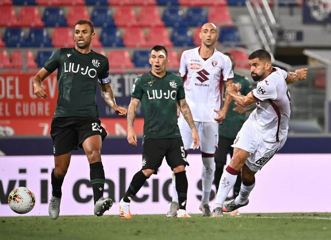 トマス・リンコンさんのインスタグラム写真 - (トマス・リンコンInstagram)「Full-time Bologna vs Torino 1-1 Termina un campeonato irregular, difícil, y en condiciones extrañas, en el que solo queda aprender del proceso vivido, recargar las energías y volver con fuerza y determinación.」8月3日 9時24分 - tomasrincon8