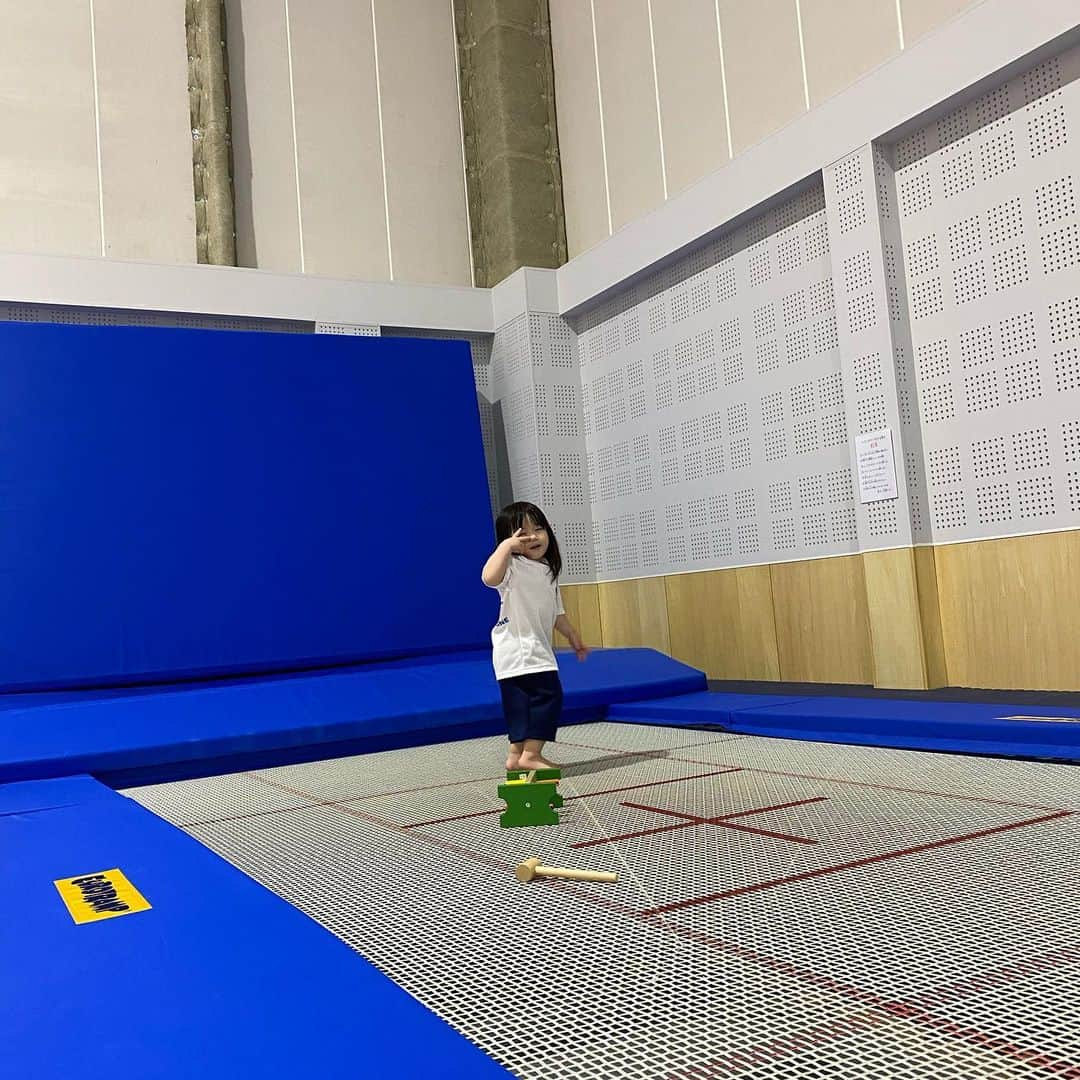 伊藤正樹さんのインスタグラム写真 - (伊藤正樹Instagram)「‪8月1日2日とCRAZY-TRAMPOLINE‬ ‪沢山の人に体験会に来ていただきました😃参加された皆さん楽しかったですか？僕もスタッフも楽しかったです😄‬ ‪沢山の人が来てくれて、子供達は100%といっていいほど、「まだ飛びたーい」と言ってましたトランポリン面白いよね🤣‬ ‪また明日からの皆さんよろしくお願いします‬」8月3日 9時30分 - ma11sa02ki