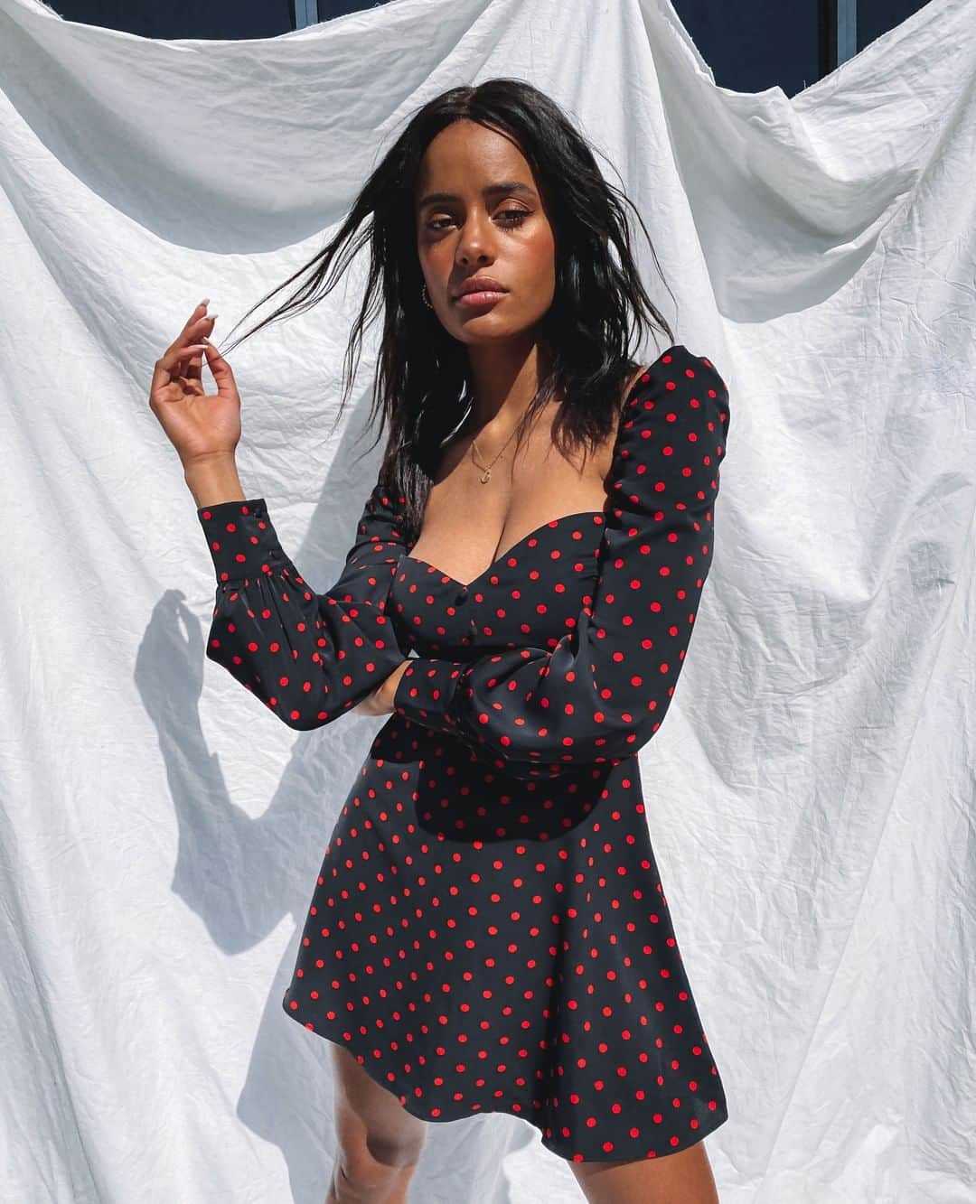 Beginning Boutiqueさんのインスタグラム写真 - (Beginning BoutiqueInstagram)「Sweet thing 🍓 Monday's new just dropped! Shop the exclusive Goodbye Long Sleeve Mini Dress Polka Dot!」8月3日 10時30分 - beginningboutique